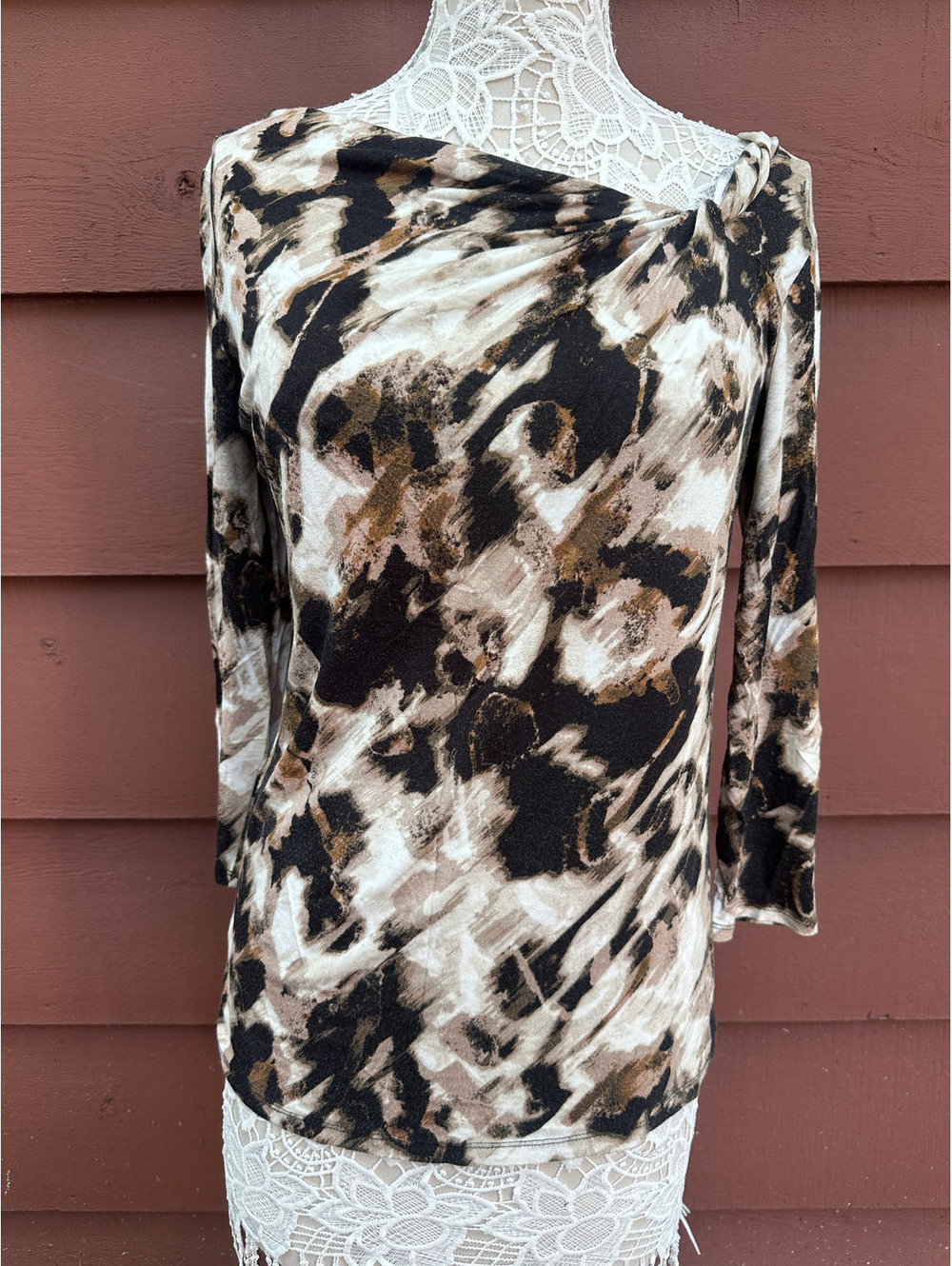 Ann Taylor Long Sleeve Boat Neck Blouse in Abstract Animal Print Brown Y2K